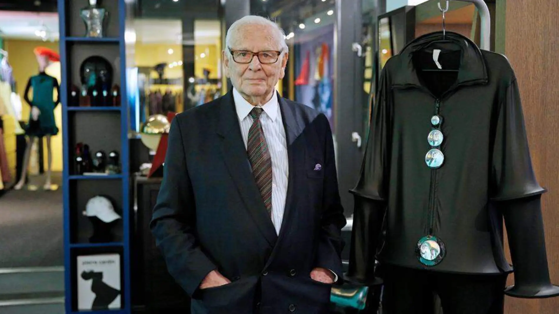 pierre cardin, diseñador frances